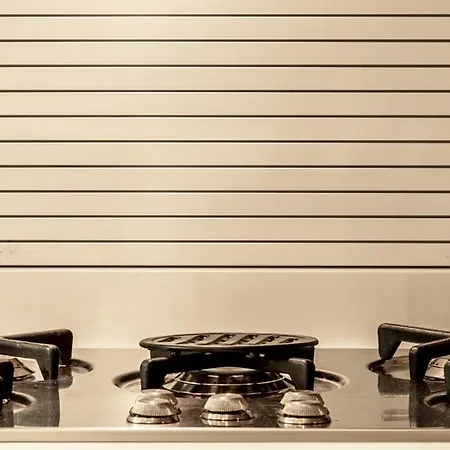 Manzoni 76 Apartment