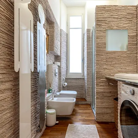 Manzoni 76 斯培西亚